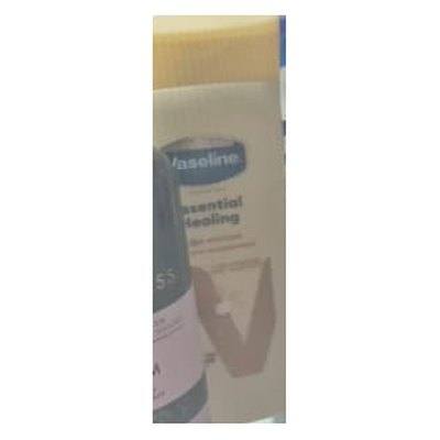 Vaseline Intensive Care Essential Moisture Lotion